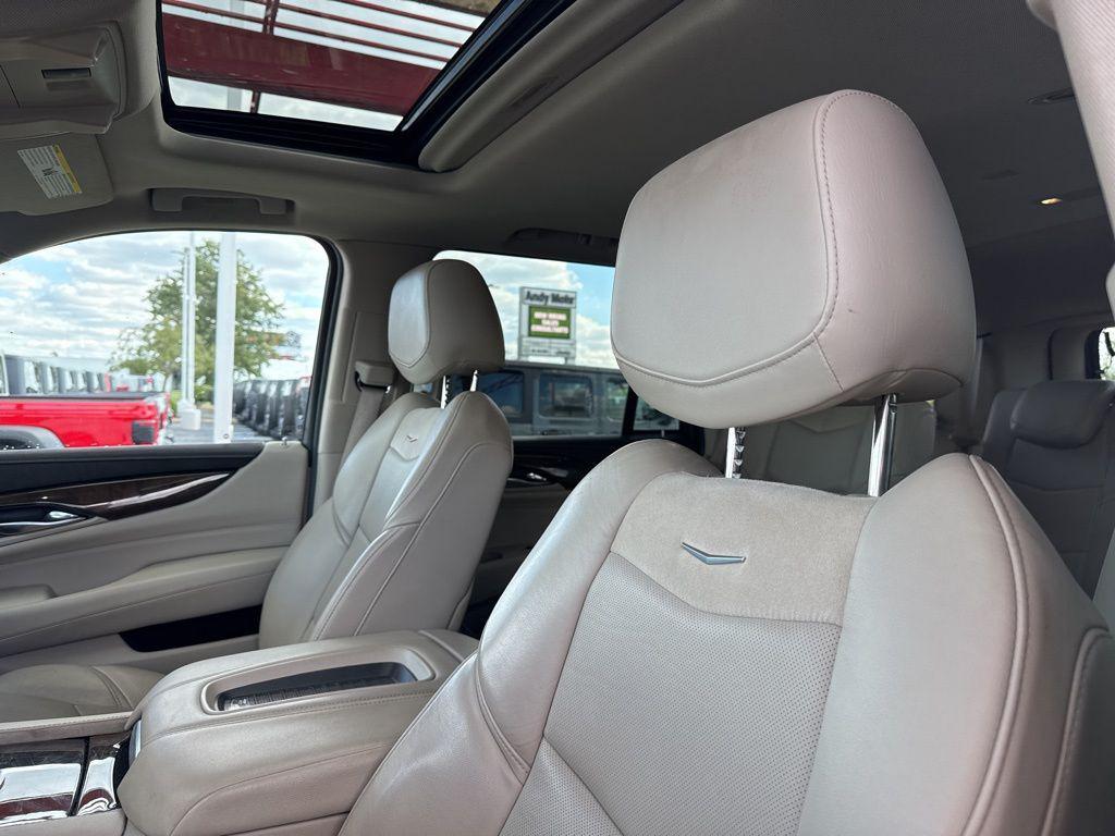 used 2019 Cadillac Escalade car, priced at $36,905