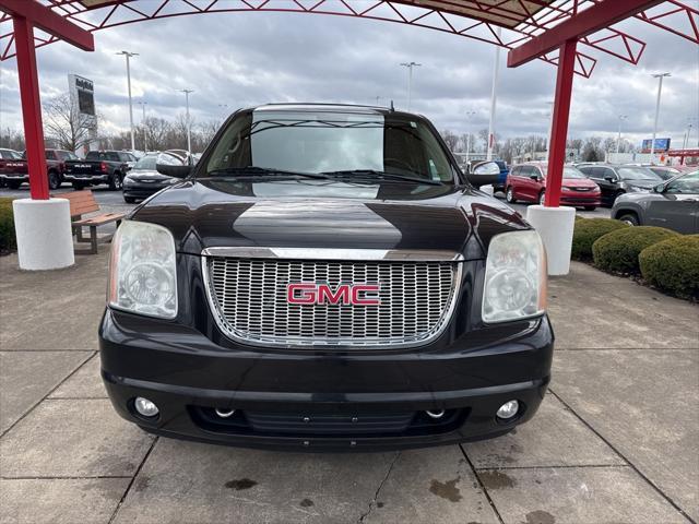 used 2011 GMC Yukon car, priced at $5,900