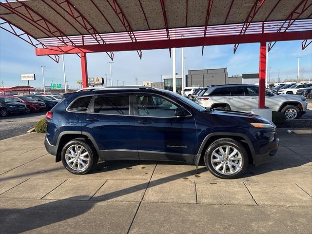 used 2015 Jeep Cherokee car, priced at $12,900