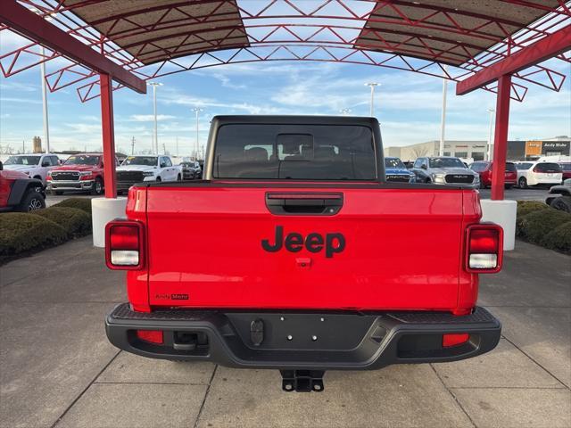 new 2025 Jeep Gladiator car, priced at $49,805