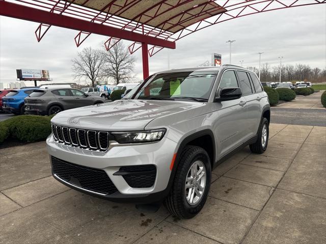 new 2025 Jeep Grand Cherokee car, priced at $36,798