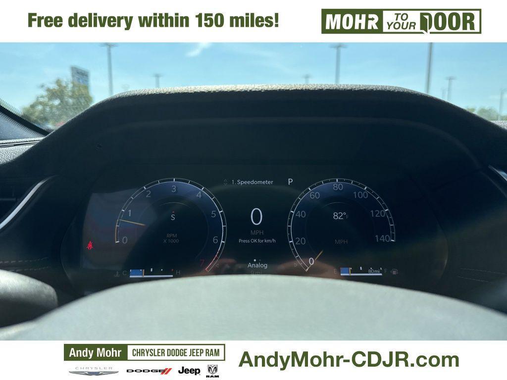 new 2025 Jeep Grand Cherokee car, priced at $43,975
