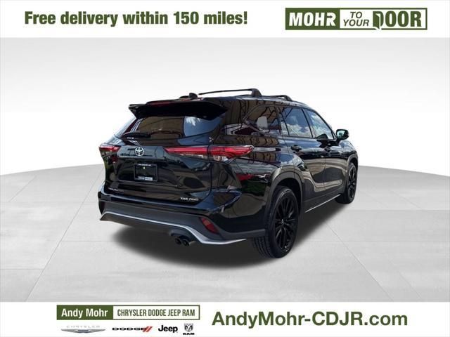 used 2023 Toyota Highlander car, priced at $40,500