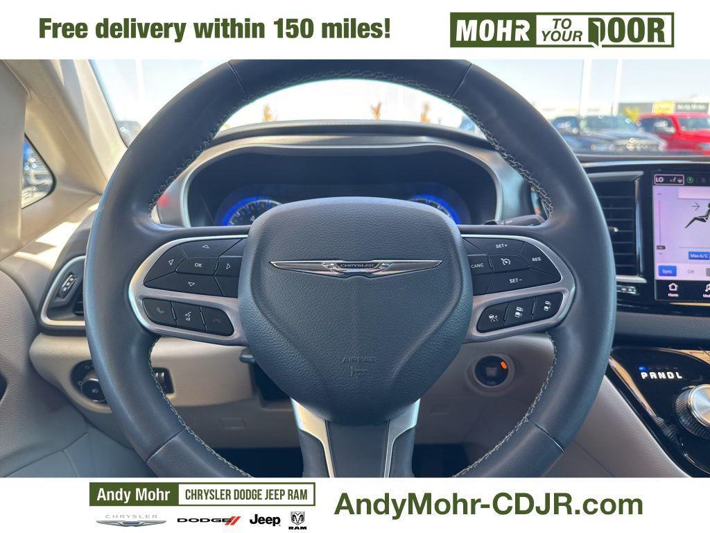 used 2023 Chrysler Pacifica car, priced at $25,500