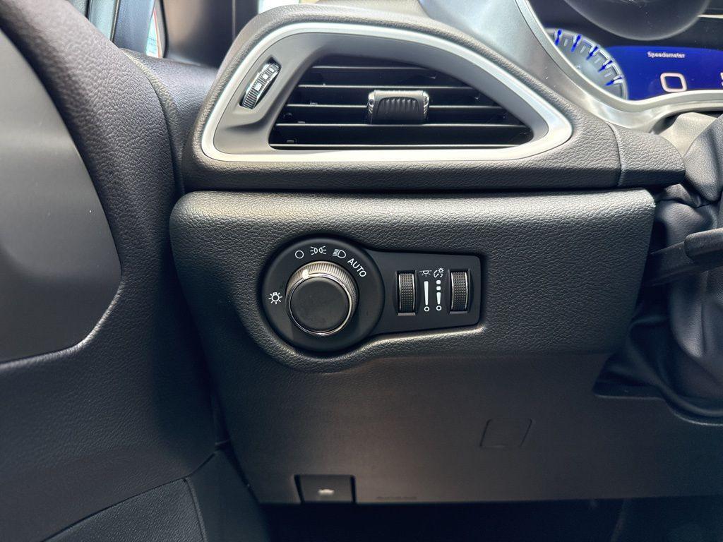 new 2026 Chrysler Voyager car, priced at $38,735