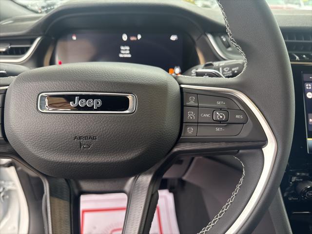 new 2025 Jeep Grand Cherokee car, priced at $33,188