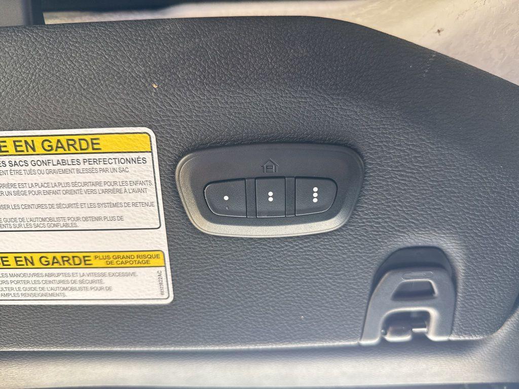 used 2022 Jeep Gladiator car, priced at $34,088