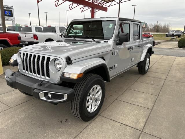 new 2023 Jeep Gladiator car, priced at $44,887