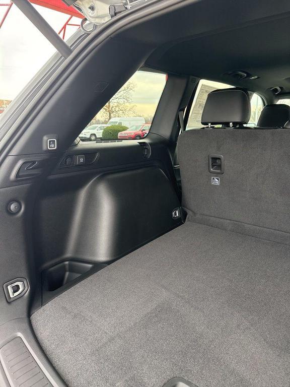 new 2025 Jeep Grand Cherokee car, priced at $46,120