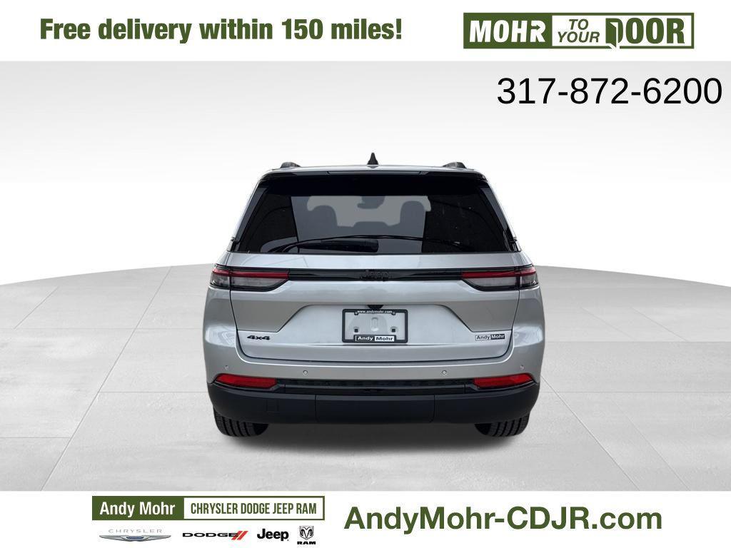 new 2025 Jeep Grand Cherokee car, priced at $46,120