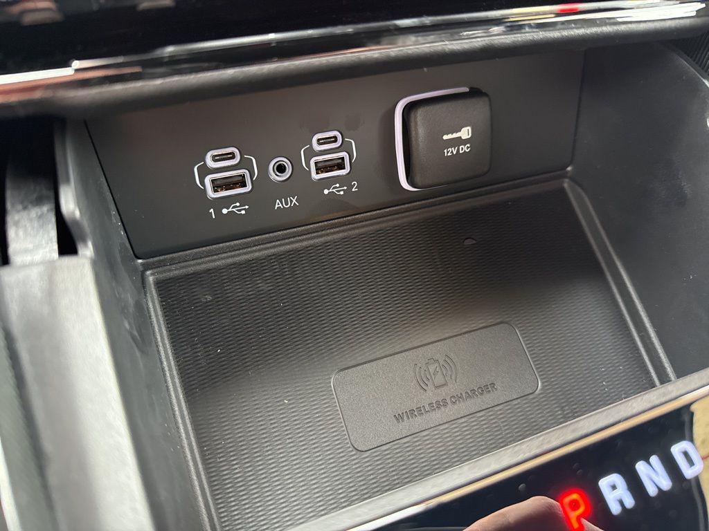 new 2025 Jeep Grand Cherokee car, priced at $46,120