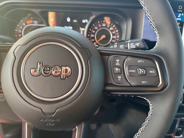 new 2025 Jeep Wrangler car, priced at $43,649