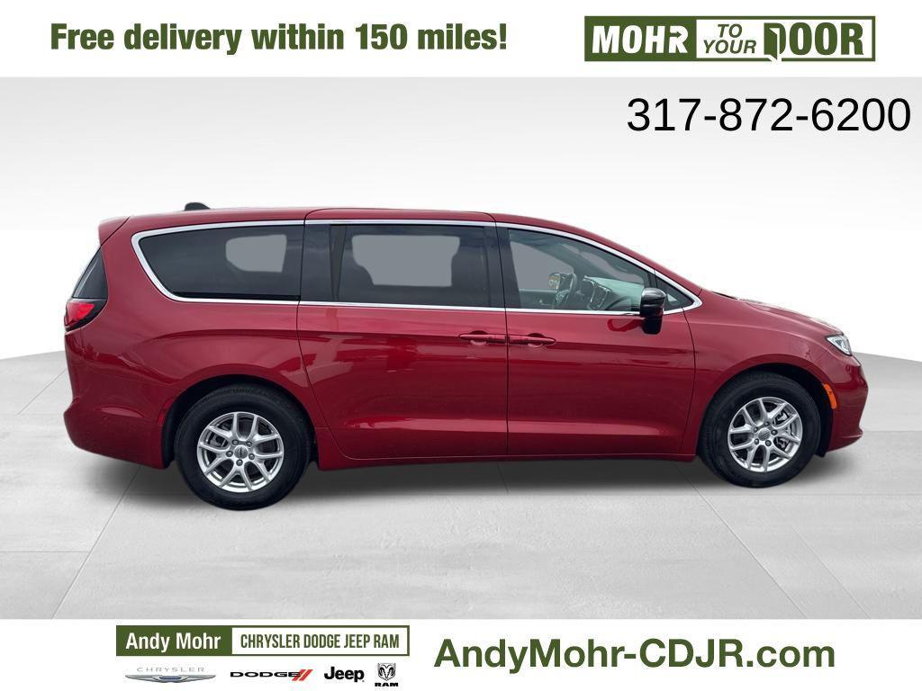 new 2025 Chrysler Pacifica car, priced at $41,815