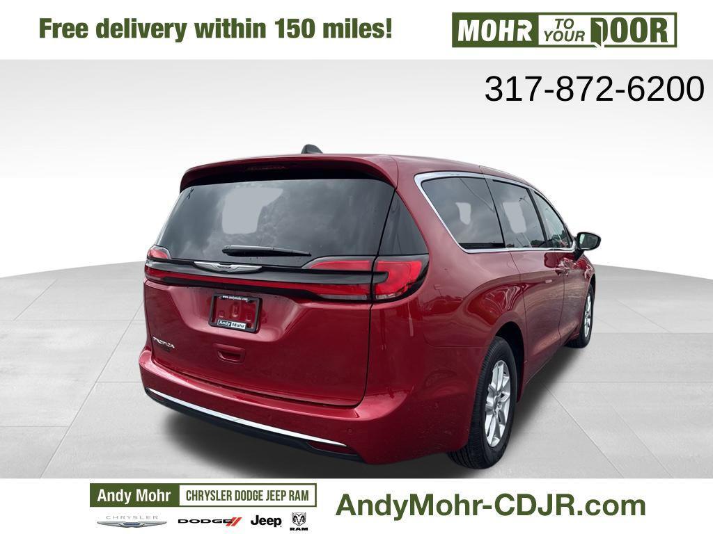 new 2025 Chrysler Pacifica car, priced at $41,815