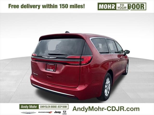 new 2025 Chrysler Pacifica car, priced at $44,622