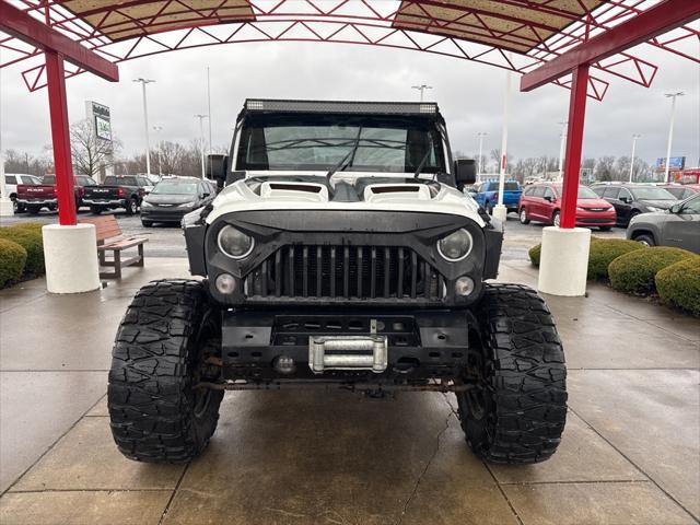 used 2015 Jeep Wrangler Unlimited car, priced at $20,500