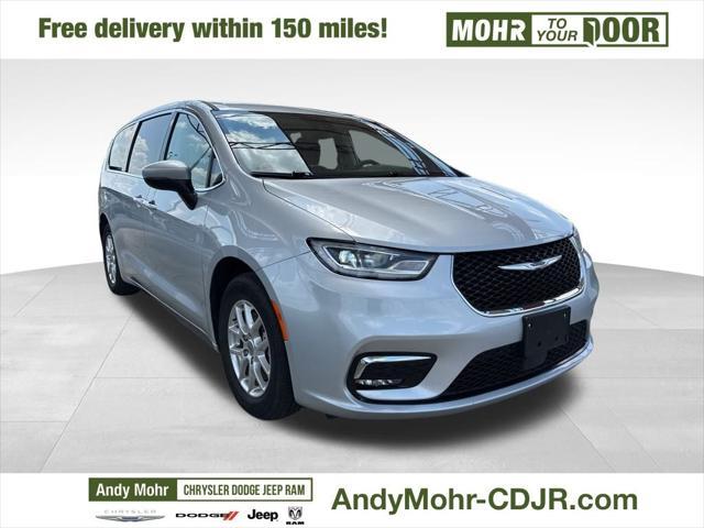 used 2023 Chrysler Pacifica car, priced at $23,700