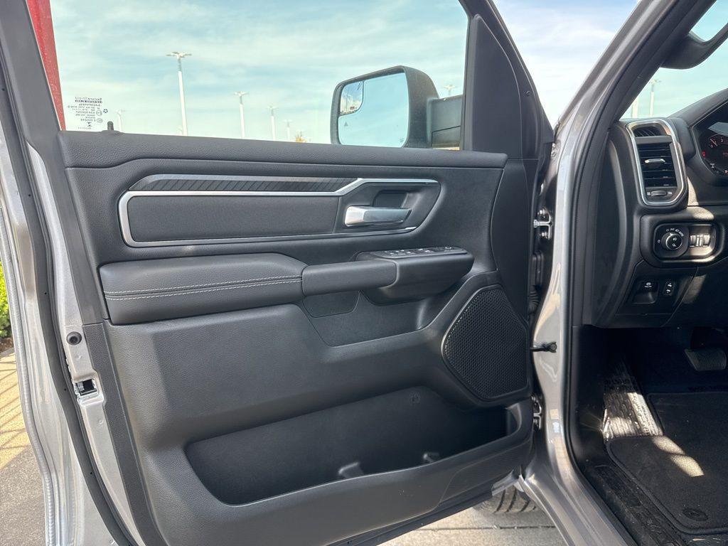 new 2026 Ram 1500 car, priced at $52,344