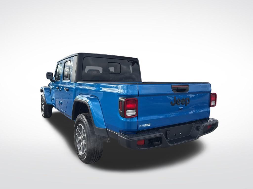 new 2025 Jeep Gladiator car, priced at $45,956