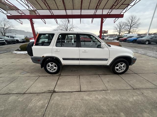 used 2001 Honda CR-V car, priced at $4,900