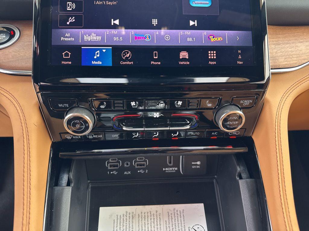 new 2025 Jeep Grand Cherokee L car, priced at $62,858