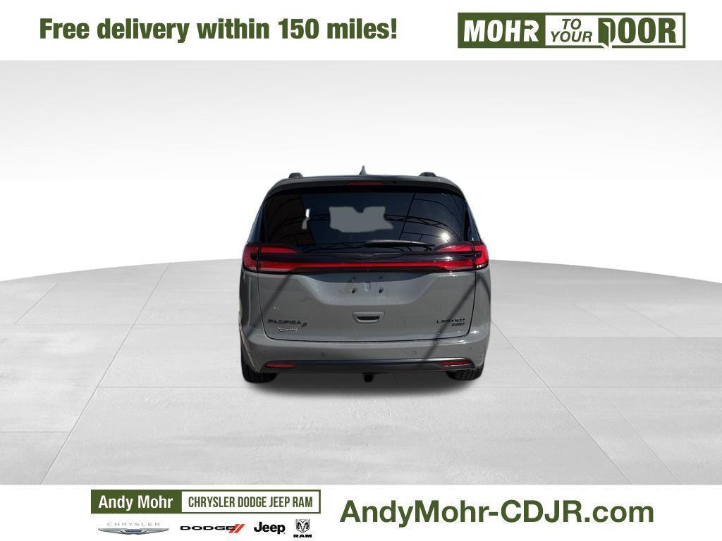used 2022 Chrysler Pacifica car, priced at $35,500