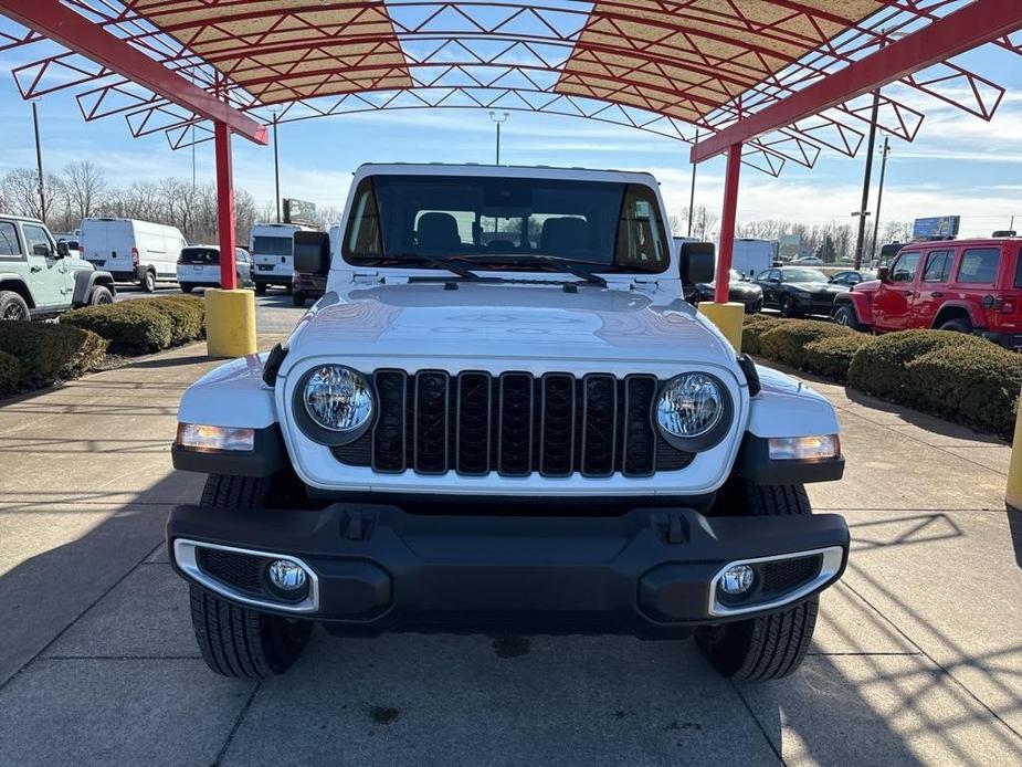 new 2024 Jeep Gladiator car, priced at $44,194