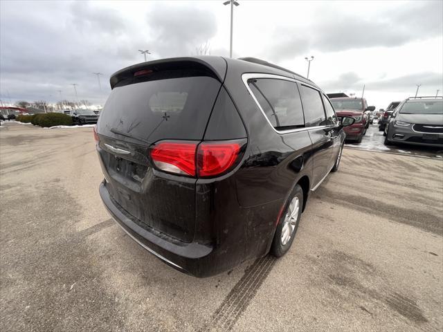 used 2017 Chrysler Pacifica car, priced at $11,900