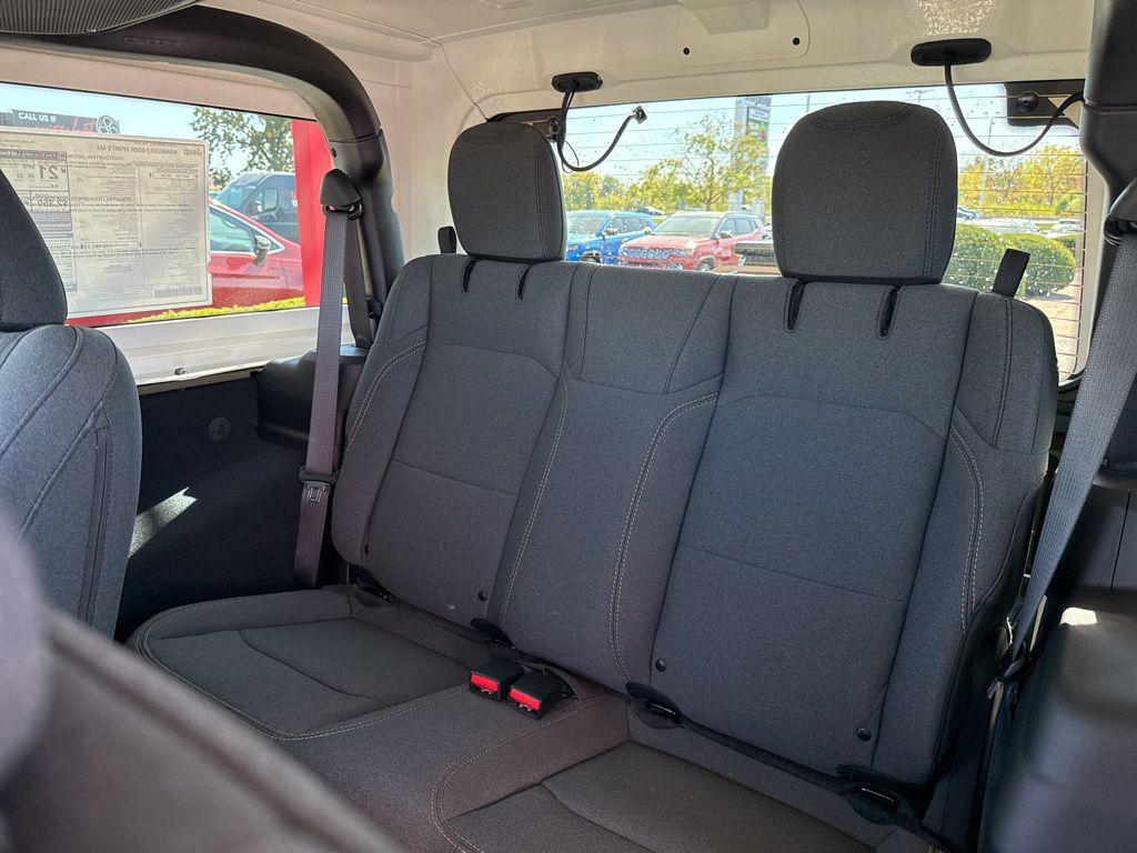 new 2026 Jeep Wrangler car, priced at $43,681