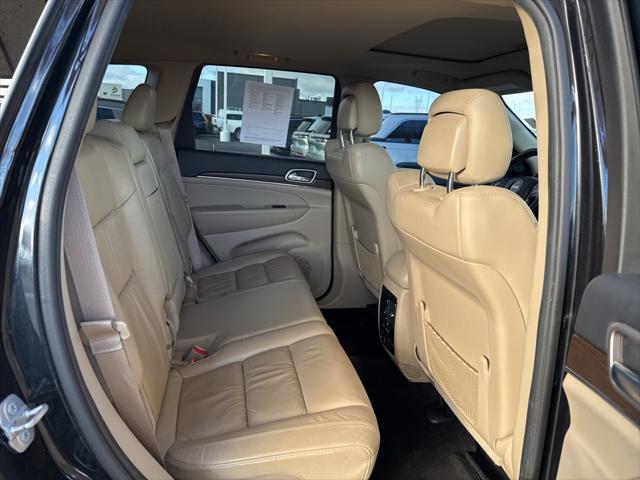 used 2015 Jeep Grand Cherokee car, priced at $15,900