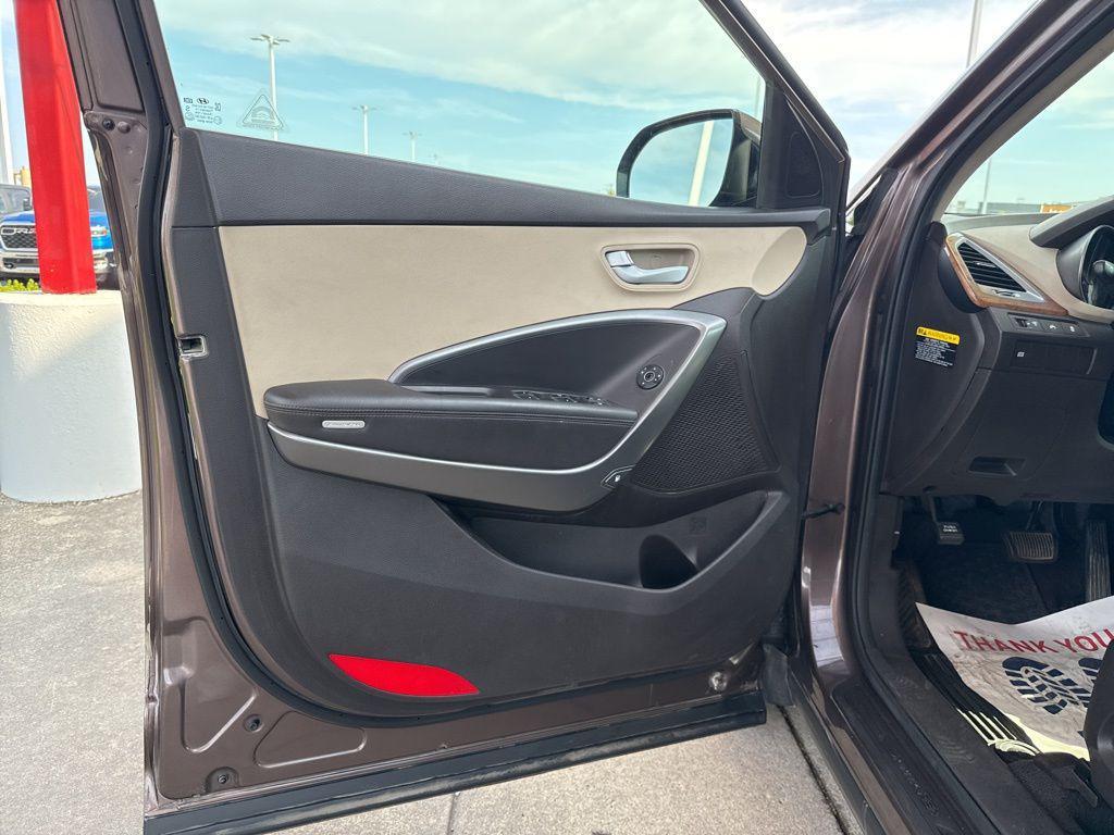 used 2014 Hyundai Santa Fe car, priced at $7,900