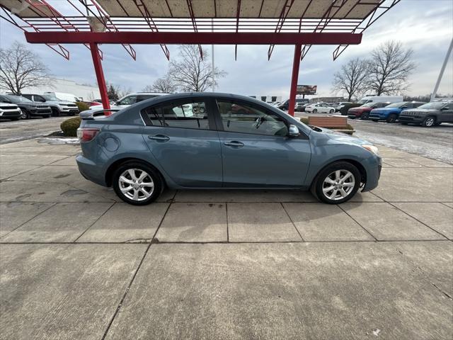 used 2011 Mazda Mazda3 car, priced at $6,900