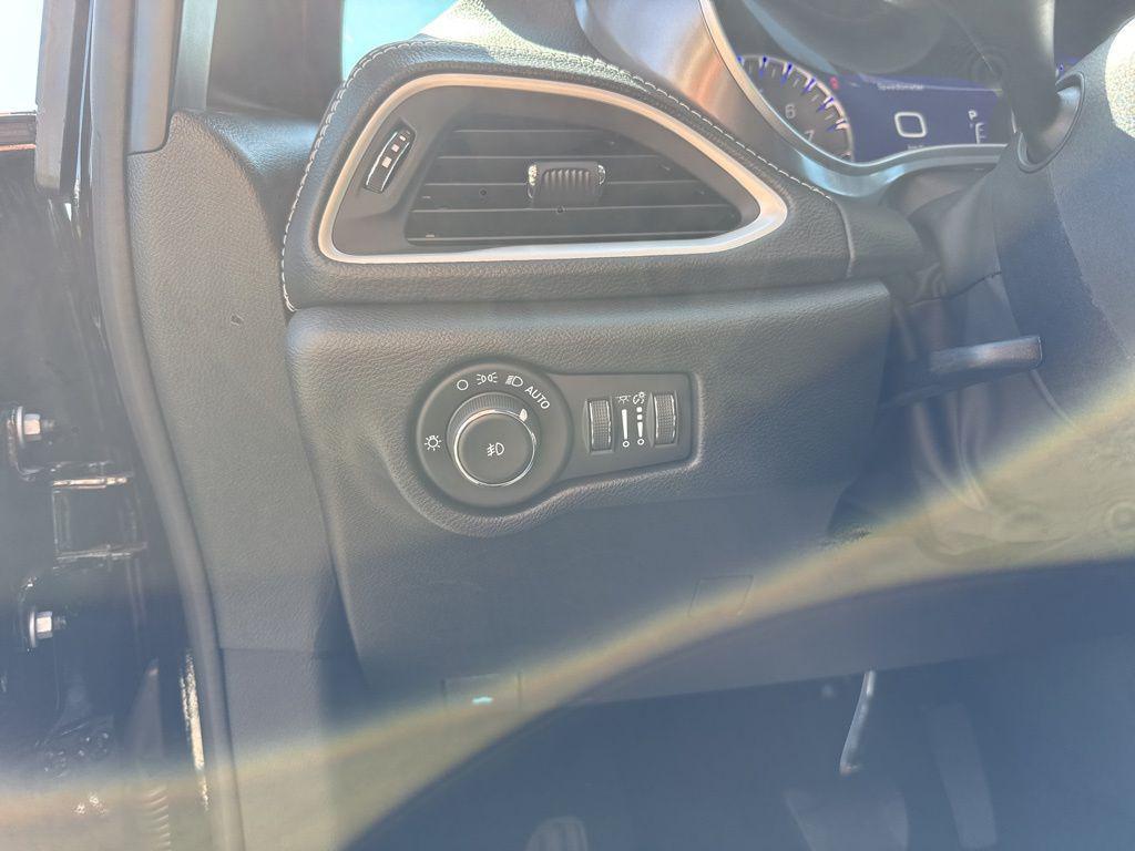 new 2026 Chrysler Pacifica car, priced at $44,135