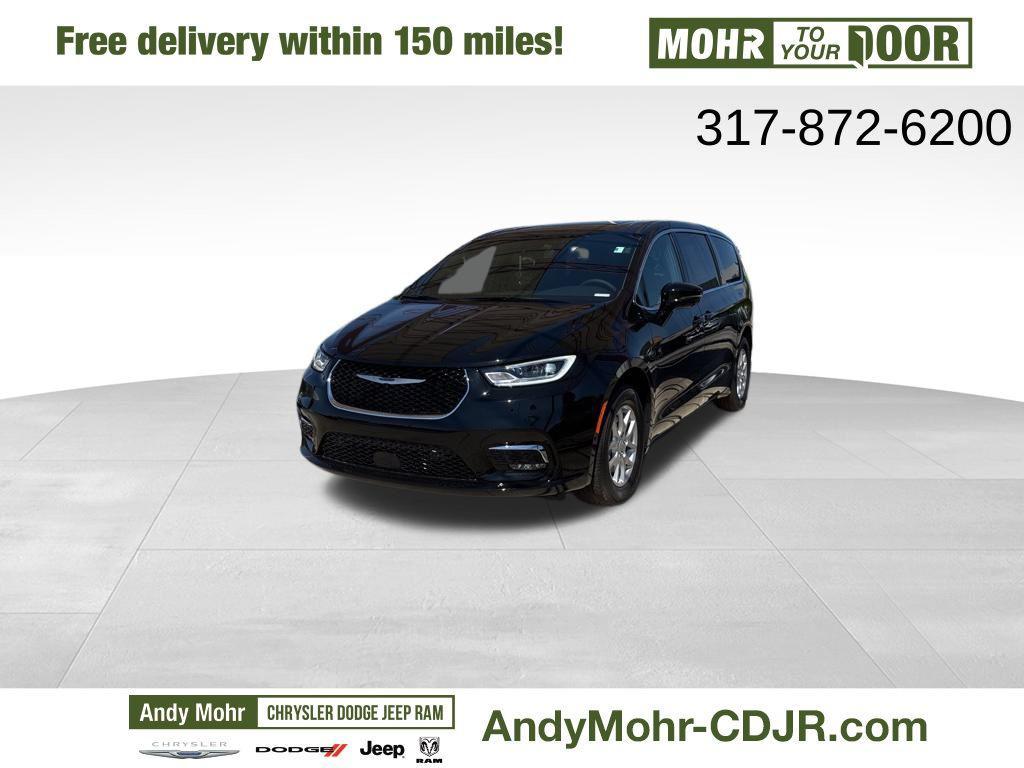new 2026 Chrysler Pacifica car, priced at $44,135