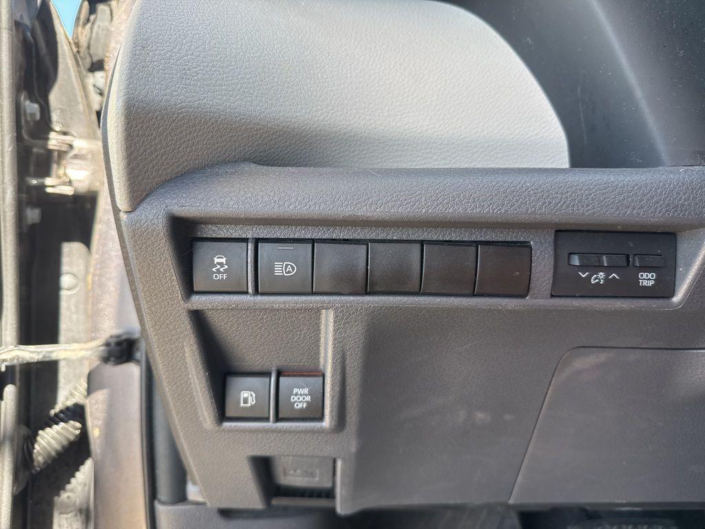 used 2021 Toyota Sienna car, priced at $33,844