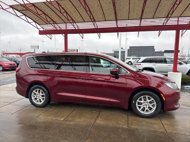 used 2017 Chrysler Pacifica car, priced at $14,900