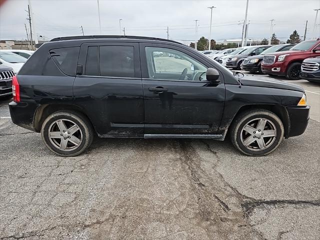 used 2007 Jeep Compass car, priced at $2,900