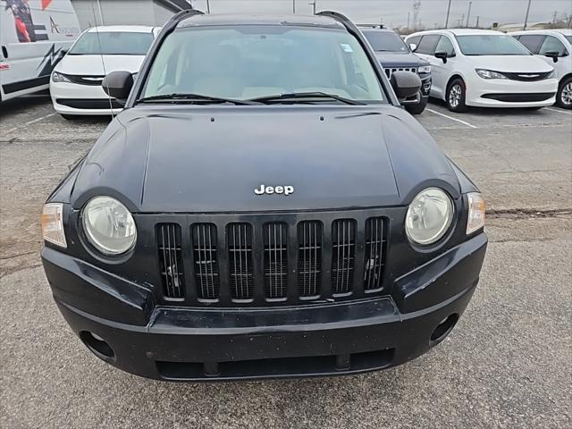 used 2007 Jeep Compass car, priced at $2,900