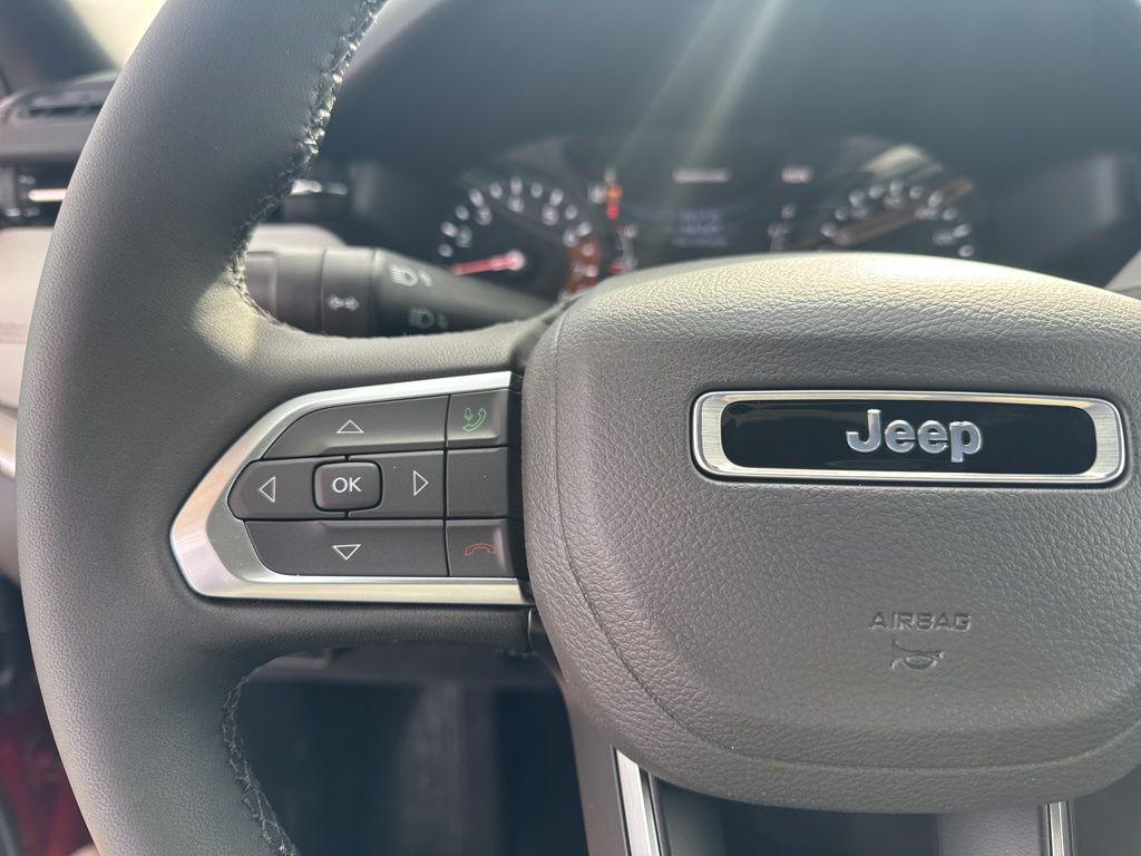 new 2025 Jeep Compass car, priced at $33,923