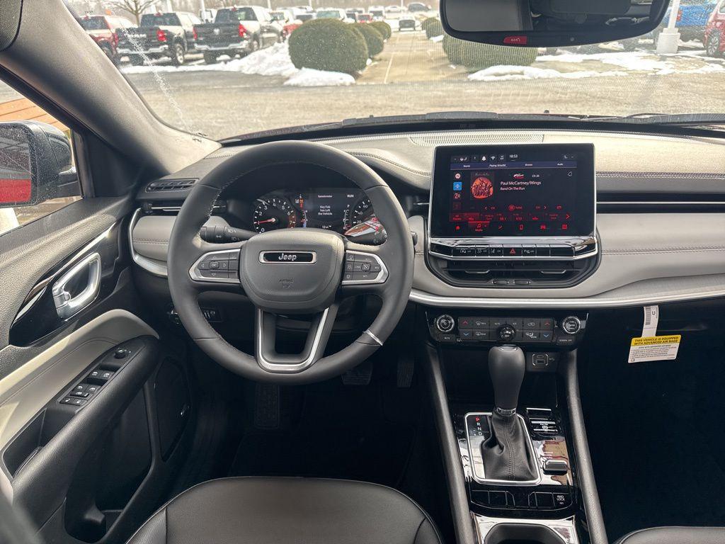 new 2025 Jeep Compass car, priced at $33,923