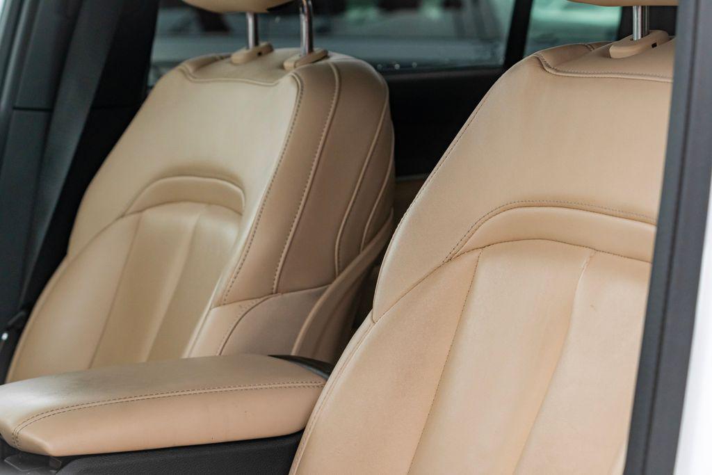 used 2023 Jeep Grand Cherokee car, priced at $31,444