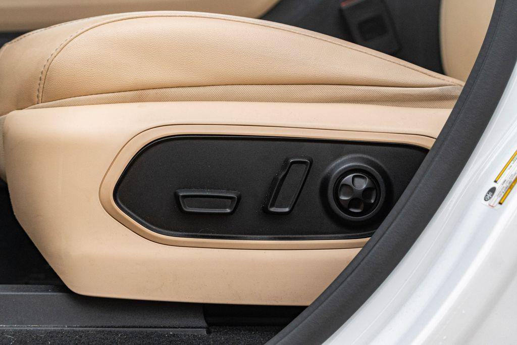 used 2023 Jeep Grand Cherokee car, priced at $31,444