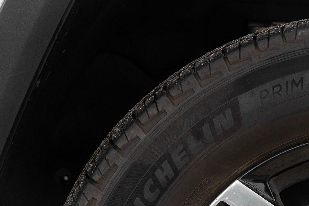 used 2023 Jeep Grand Cherokee car, priced at $31,444