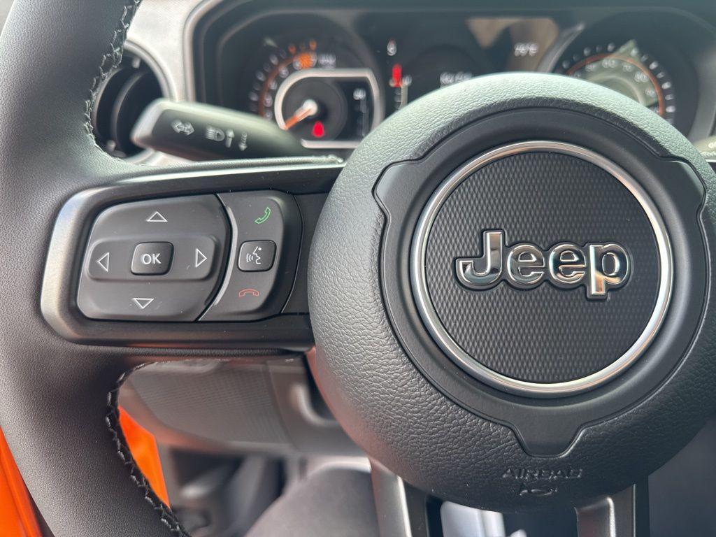 new 2025 Jeep Wrangler car, priced at $46,973