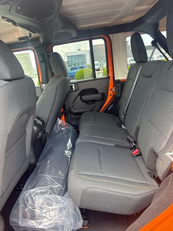 new 2025 Jeep Wrangler car, priced at $46,973