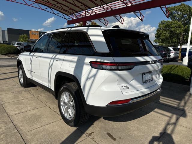 new 2024 Jeep Grand Cherokee car, priced at $37,880