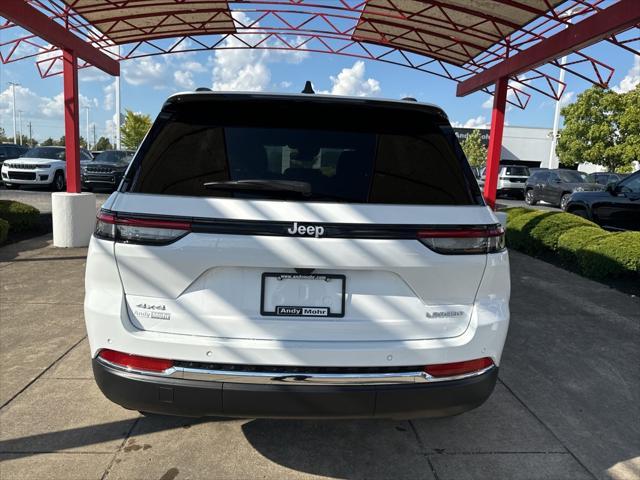 new 2024 Jeep Grand Cherokee car, priced at $37,880