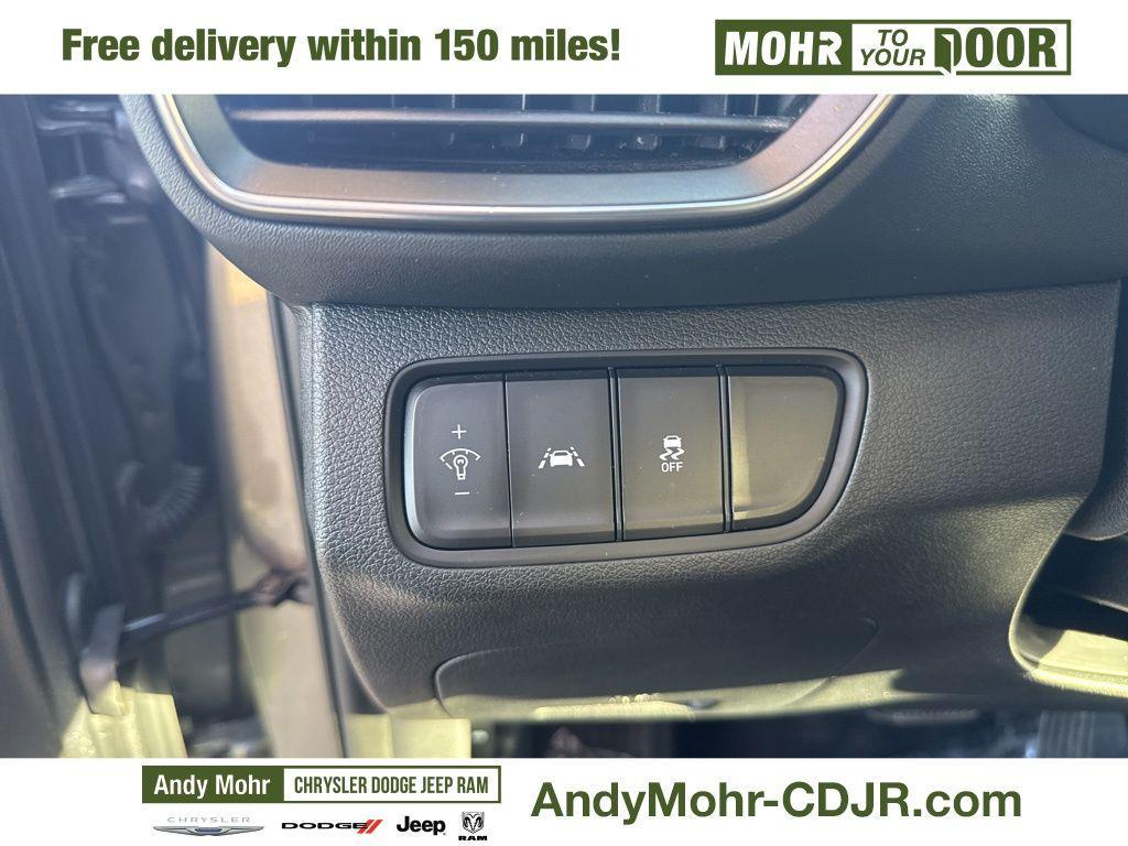 used 2020 Hyundai Santa Fe car, priced at $17,800