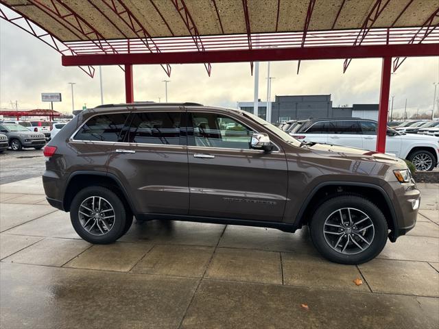 used 2018 Jeep Grand Cherokee car, priced at $18,500