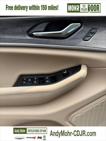 new 2025 Jeep Grand Cherokee car, priced at $49,066